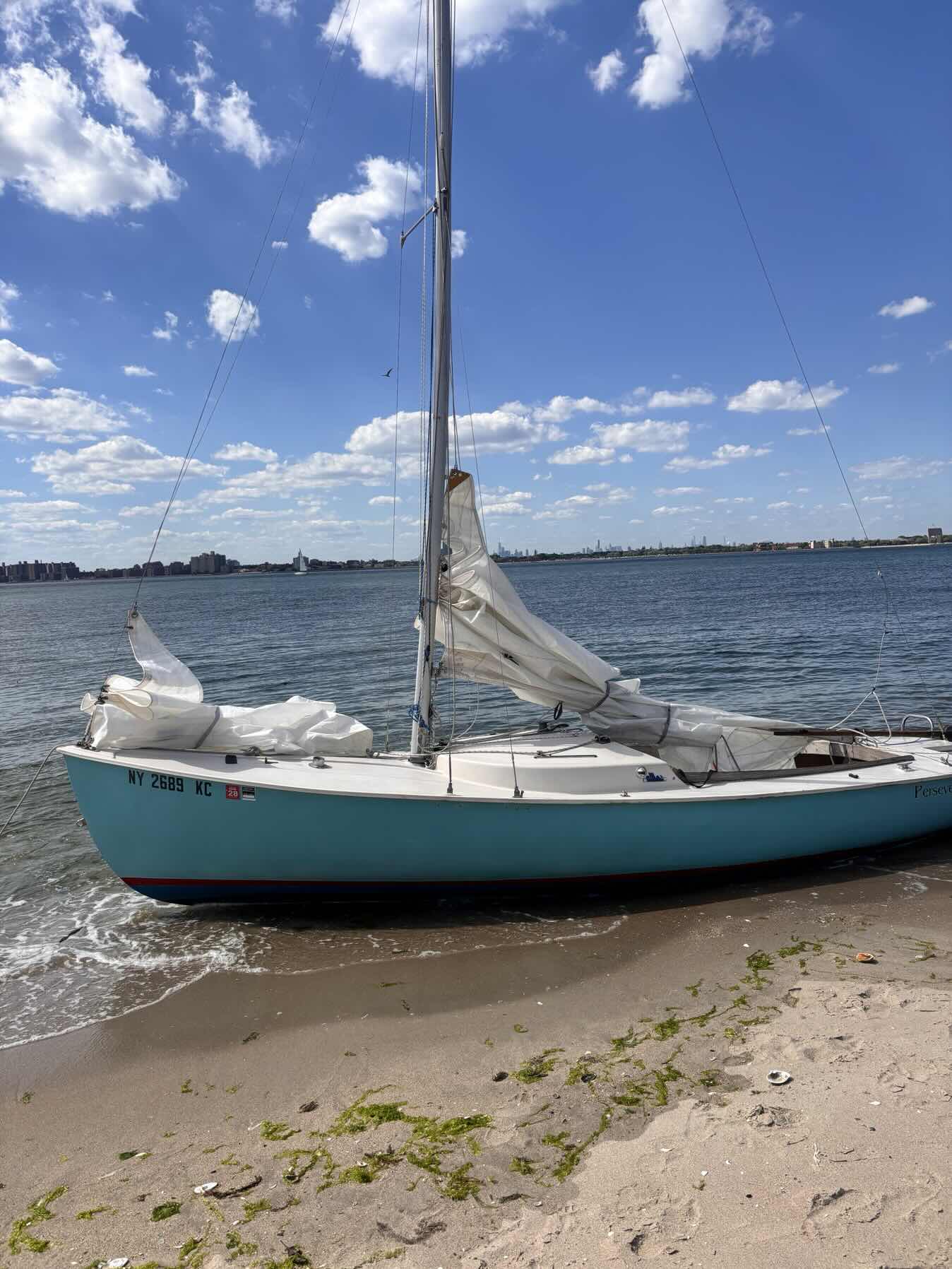 Sailing Back from Oysters at the Beach_6EAF9A61-ED8A-4AF2-BCB8-C14654E73443