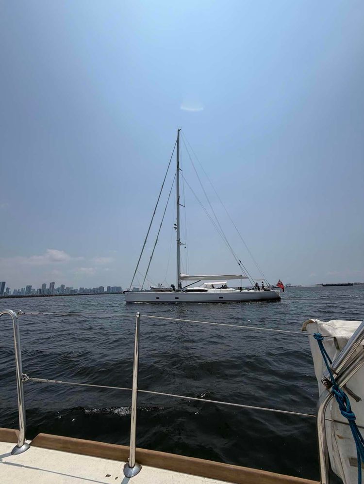 Voyage photo from Papaya to Caylabne 