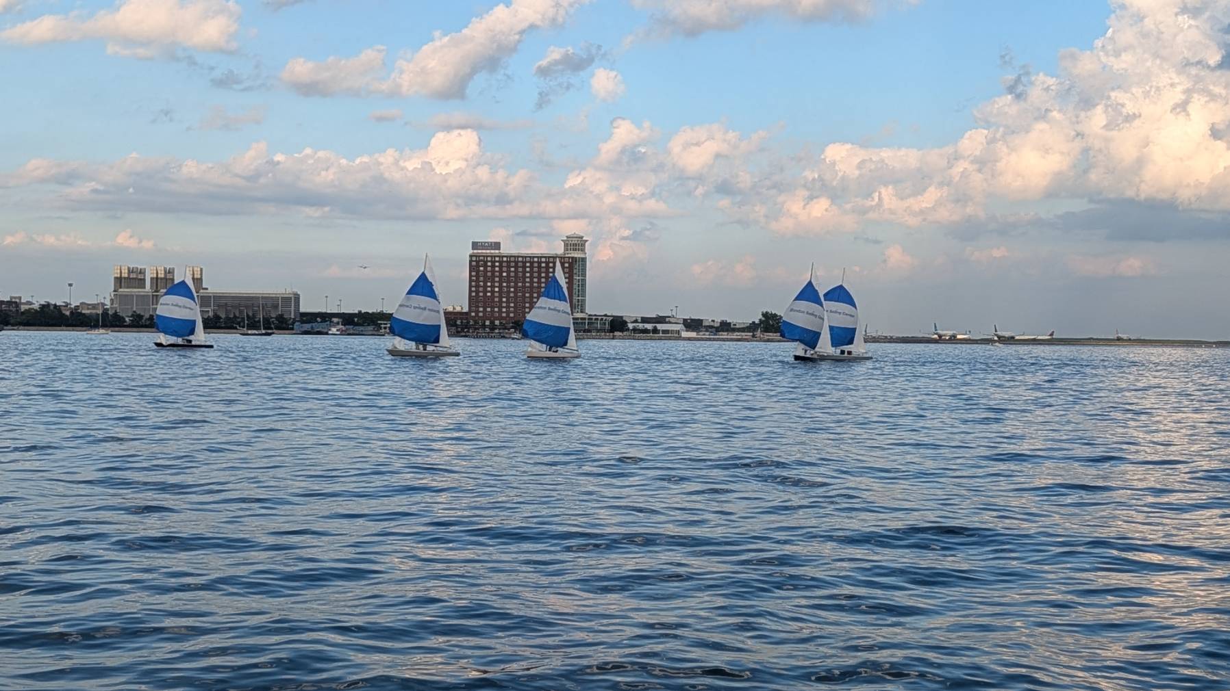Boat check_5DCEA5FD-4141-4937-A6E1-B9227C437761