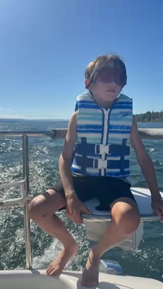 Kid’s First Sail!_6DCA7EC3-86E4-42CE-9D82-0ACF30ED79DF
