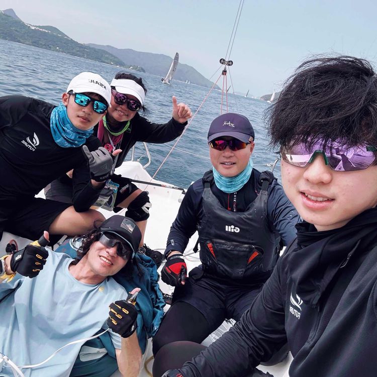 Voyage photo from 香港台风杯绕岛赛