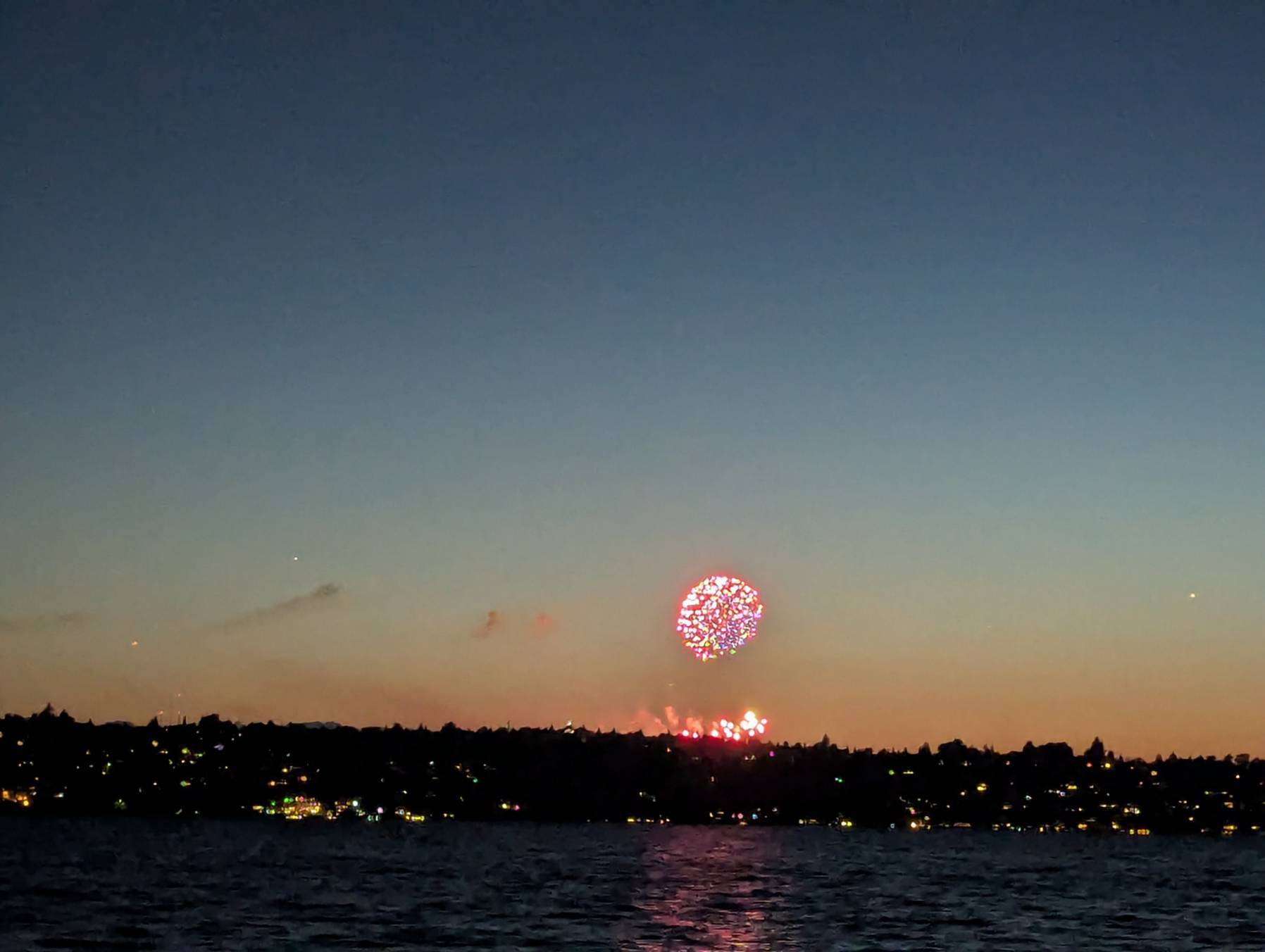 250 4th of July Sail_D84D13C6-EBC3-4018-94D3-1306B0839E06