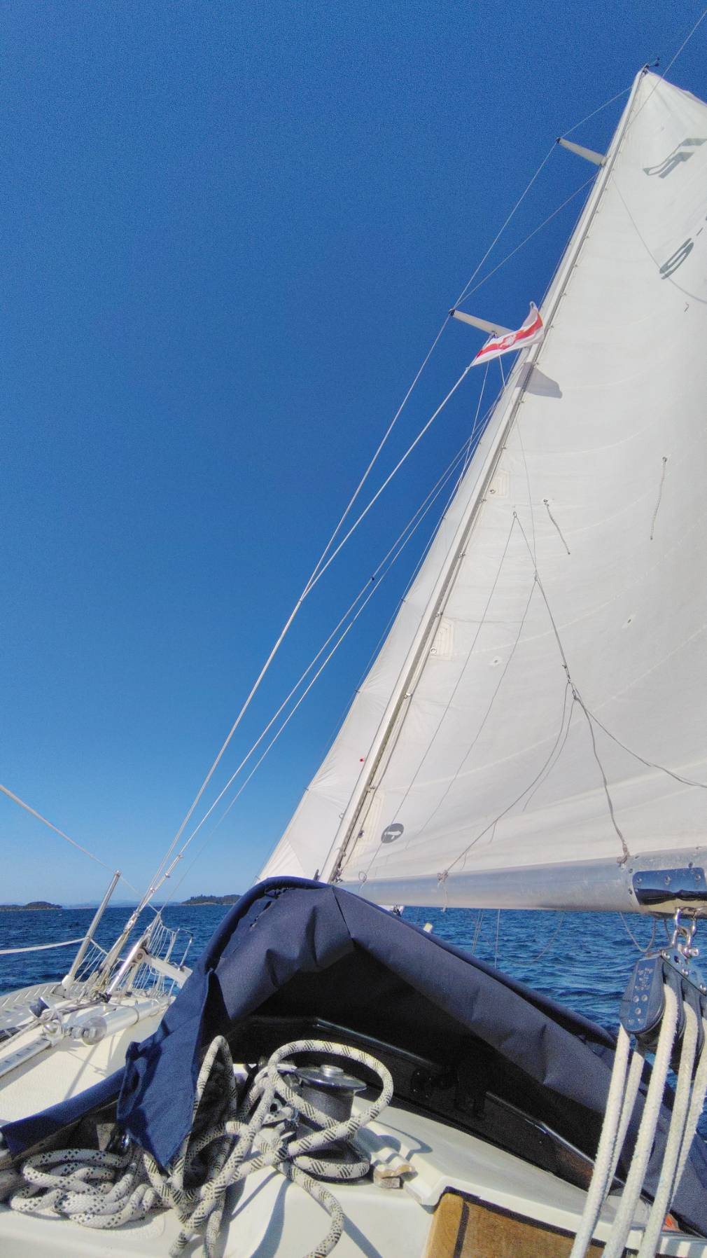 Voyage_20402F1D-A1E9-4F2A-B4BD-8362D2338F70