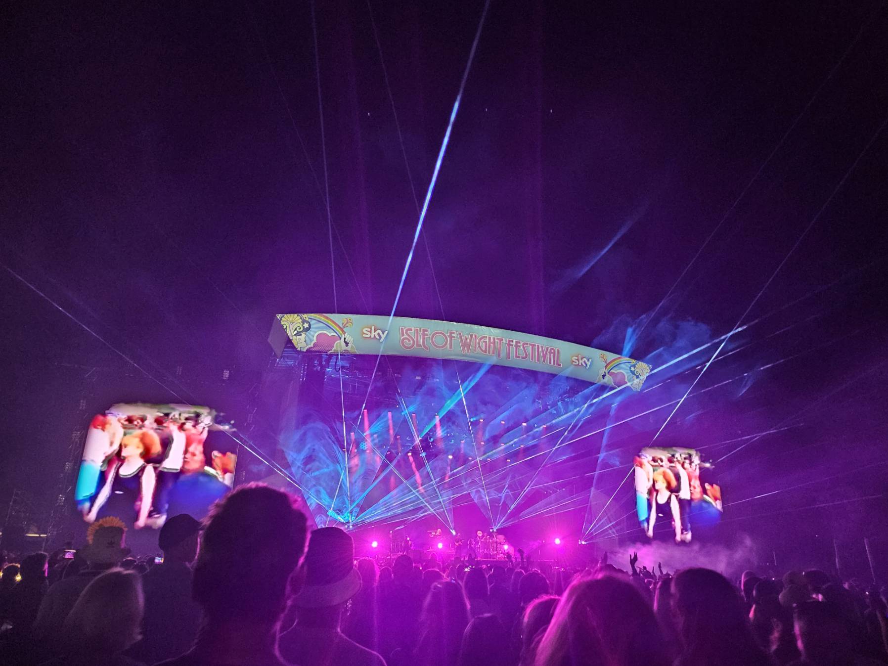 IoW Festival 2025_4E00CA43-7697-4F78-A126-E16D2B7F3932