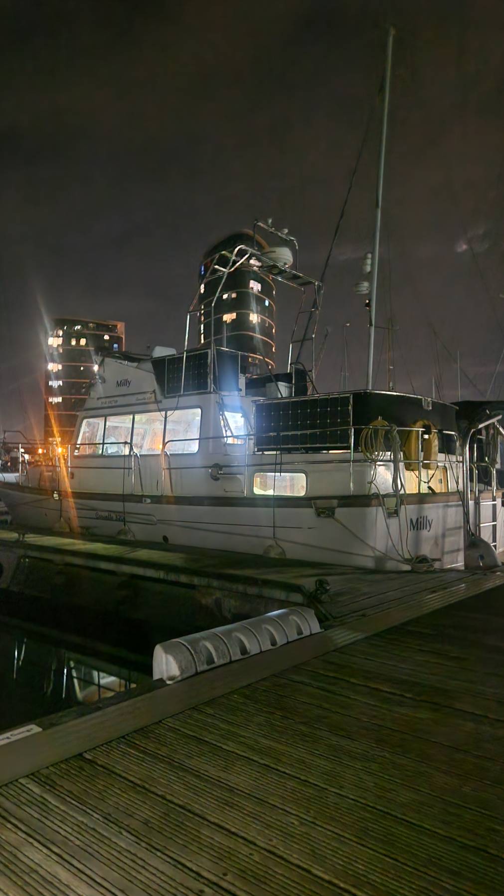 Voyage_FA6165F2-8E66-4844-A0B3-85FF3855C6FC