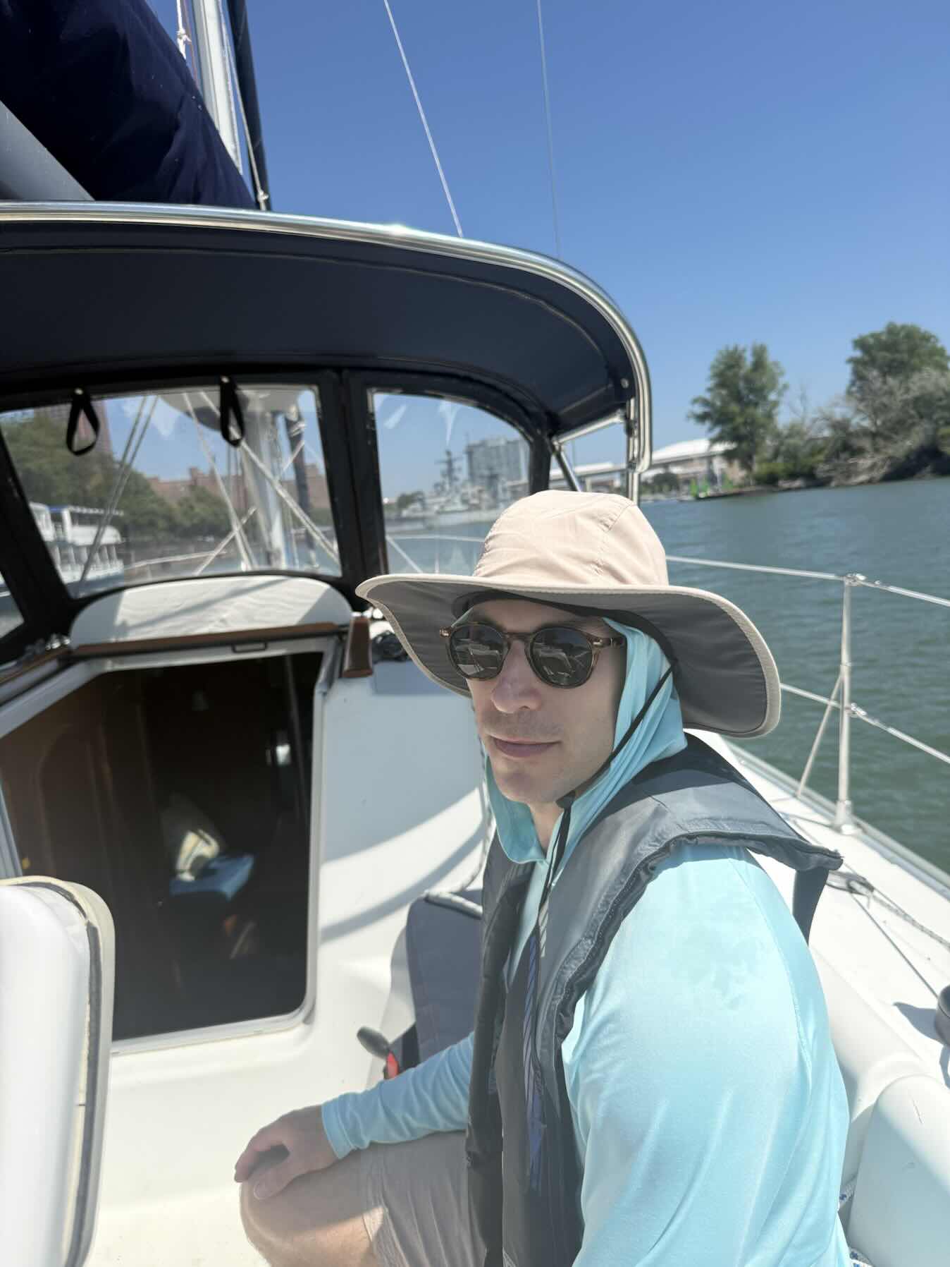 Sailing with Jake_E54A77F4-9FF0-4F9E-A680-E43768807028