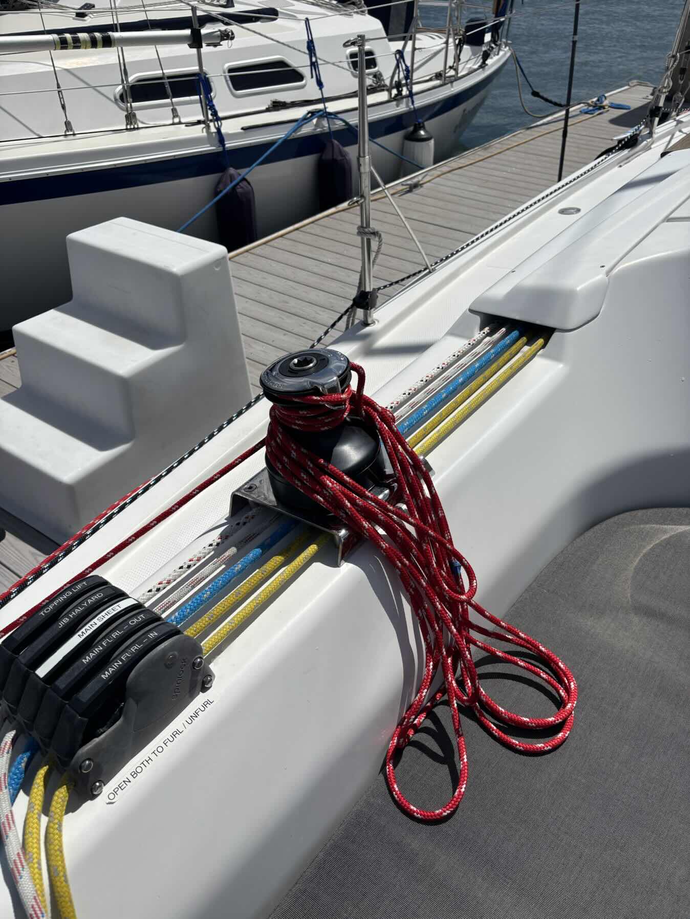 No. 98 w Jay and new aux winches_0AC3AB3A-539F-4097-86A1-8130765D9209