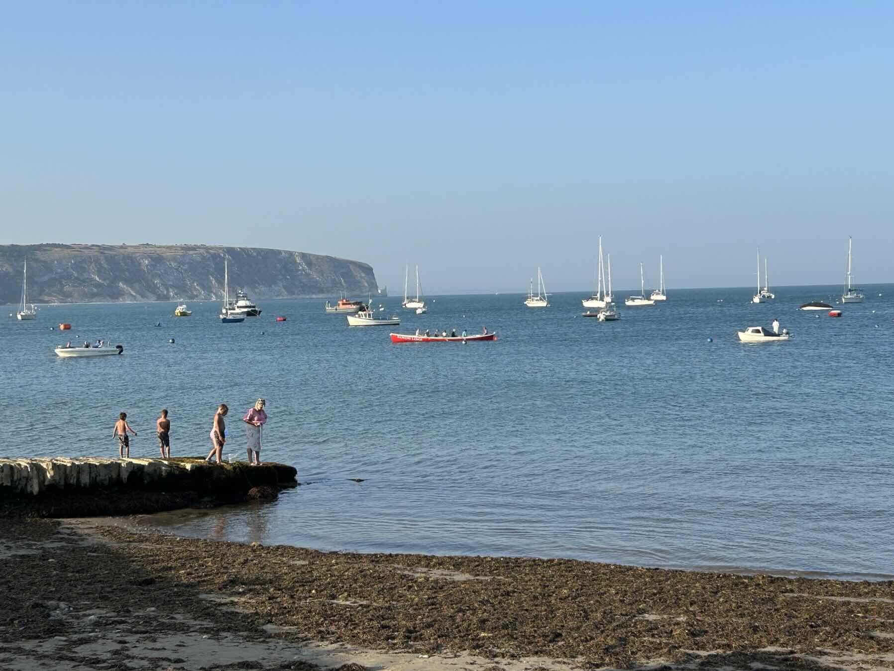 Lulworth cove for breakfast and a dip._22BD6F82-817B-4AB8-9966-D13C26F0547D