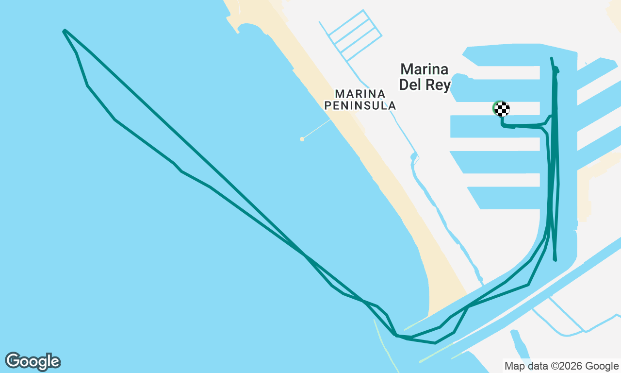 Sunday cruise through the marina