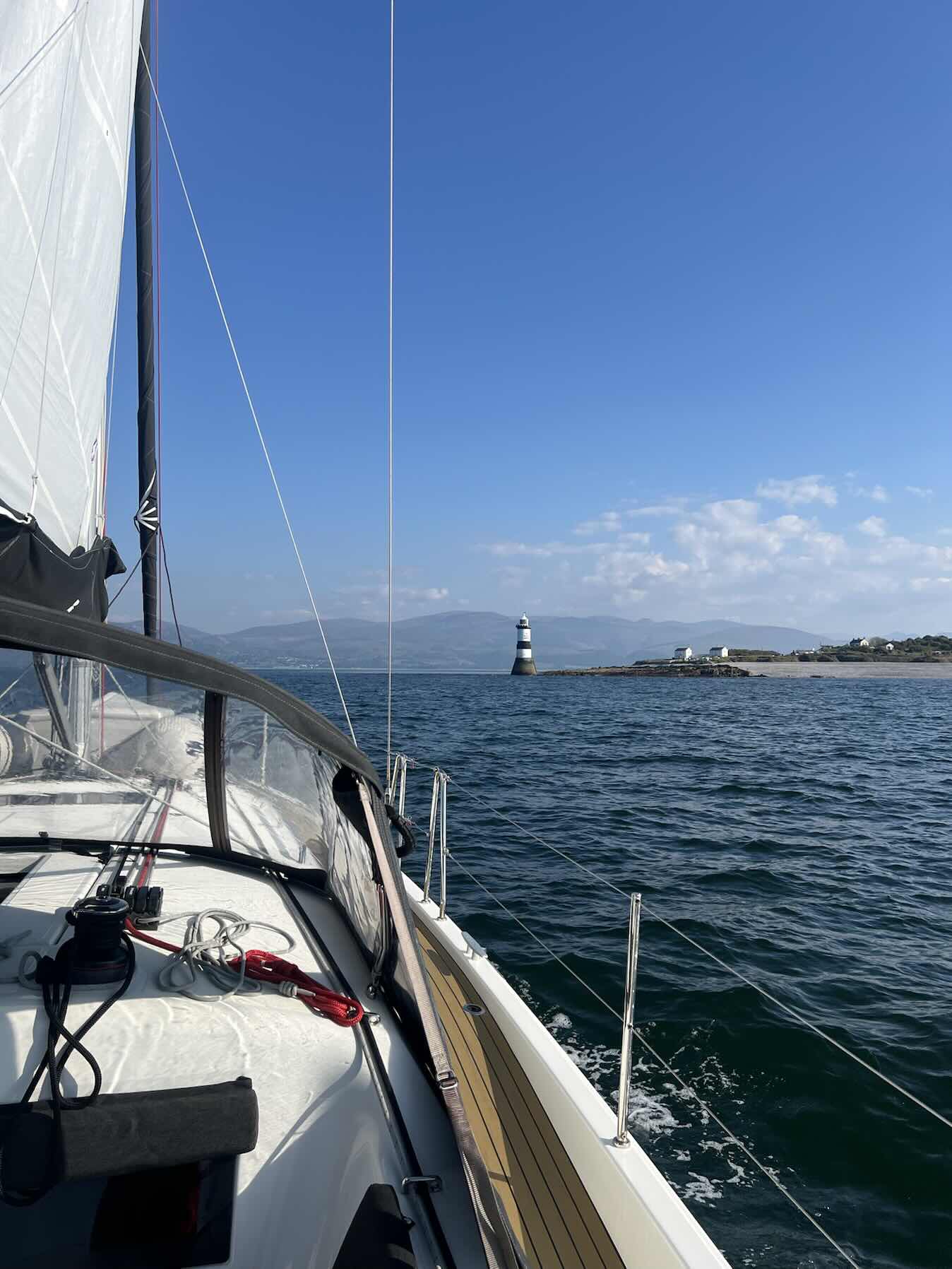 Voyage_26081E9D-1DB9-4607-A9A2-8F43A7D1214C