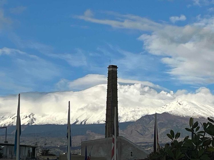 Voyage photo from Natale 2025 (Day One) 
( da Riposto a Aci Trezza)