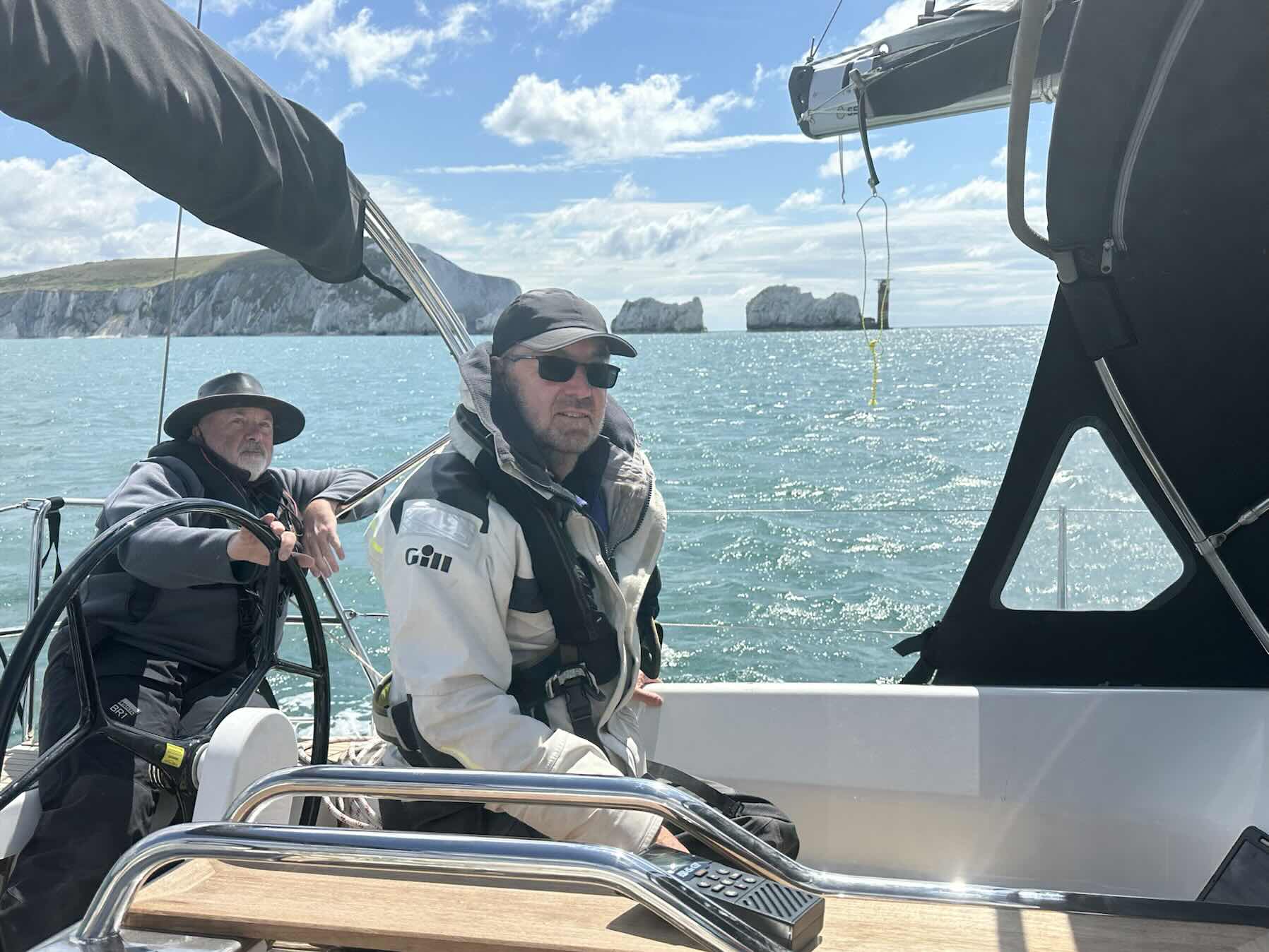 Trip Gosport to Weymouth on Paul Godfrey’s “Doris” Hanse 388. Fresh N / NE winds -starboard tack the whole way!!_08BCA776-73DF-4E29-B9A8-5C9F213BA584