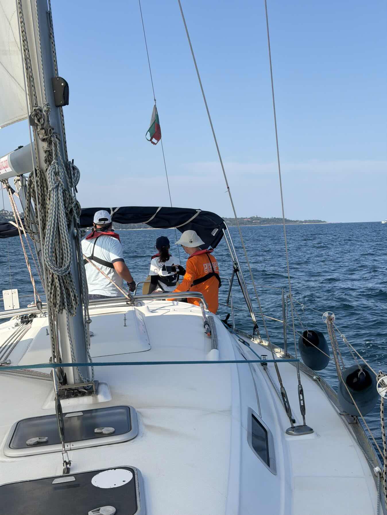 Sail training session_DECA9C07-E165-47B1-8871-025AB8B6FE21