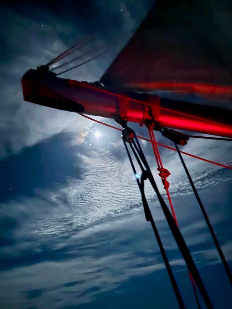 Voyage photo from South to the Trade Winds, Rubicon 3