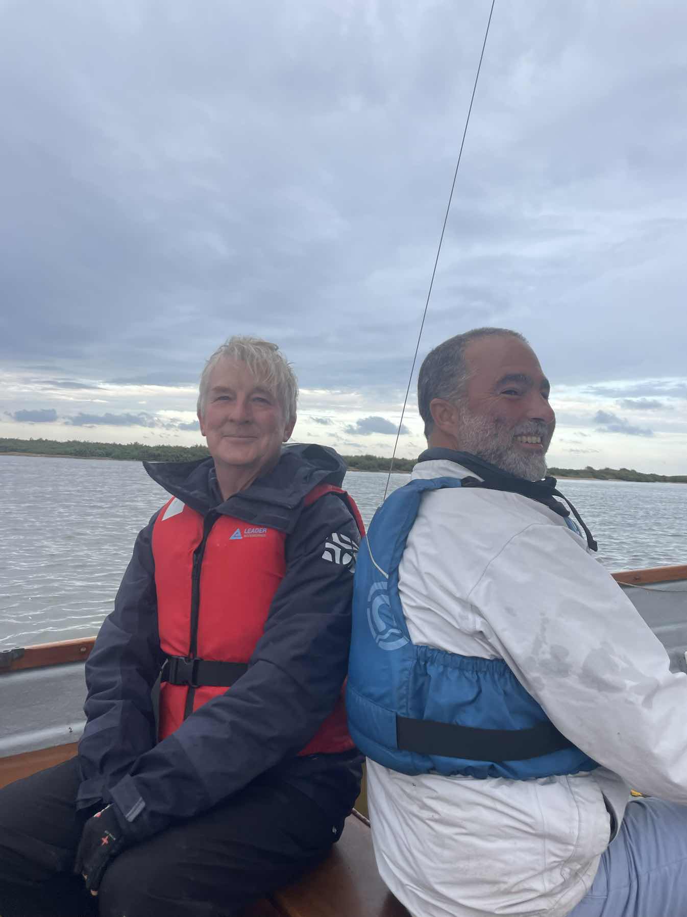 Tuesday morning sail, champagne and bacon butties!_BF6F9C4C-D86C-4ACF-9A2D-9C36866AF088