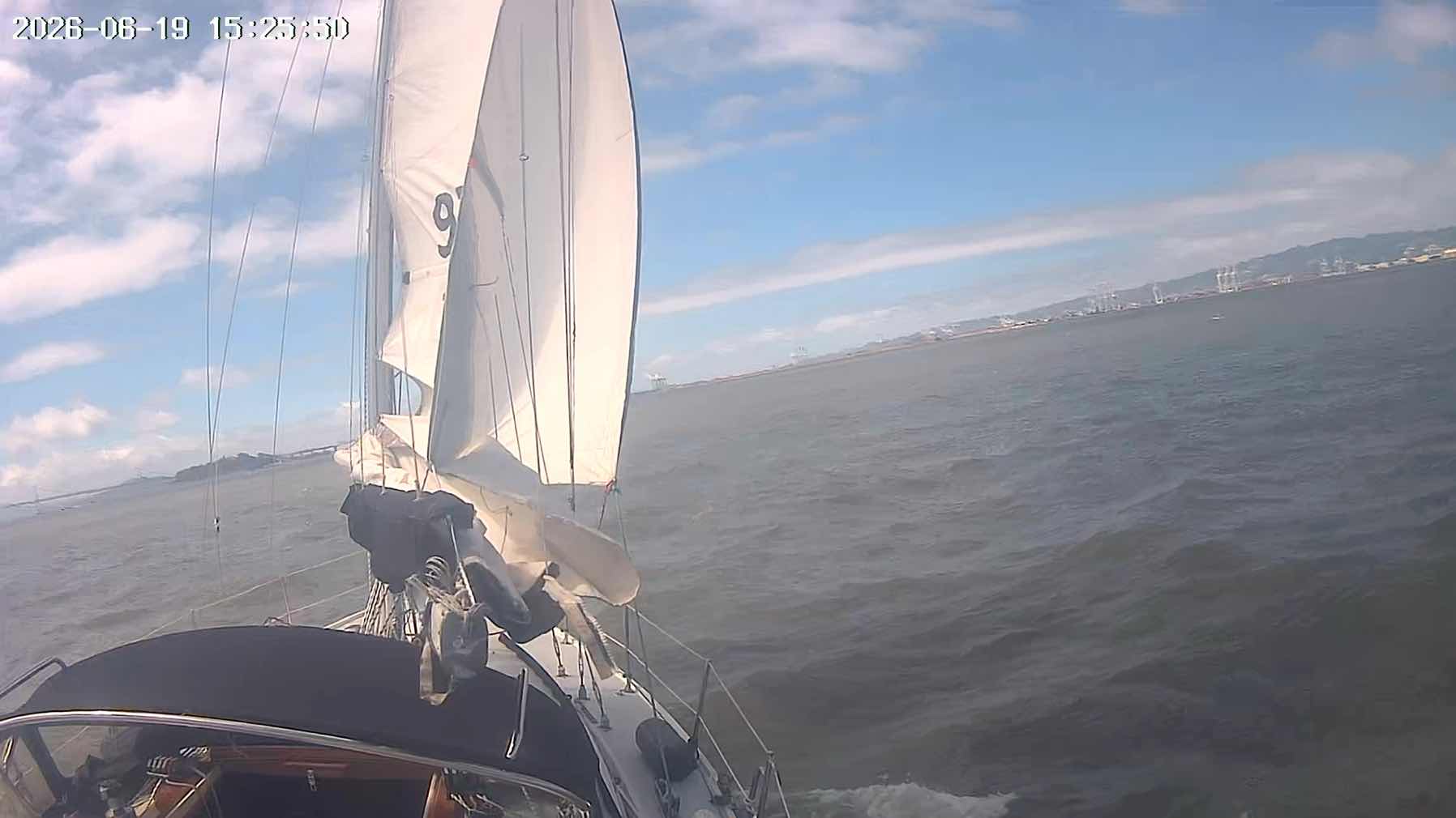 Friday afternoon sailing_982E7514-C95C-4F75-BC73-3EE70C352CE5