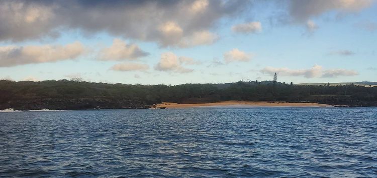 Voyage photo from Ma'alaea Harbor-Papohaku Roadstead,Moloka'i