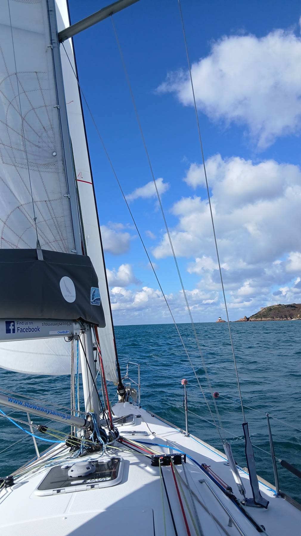 Jersey to Guernsey_32B2607C-66A7-4C78-B26C-F4C6E454FEB9