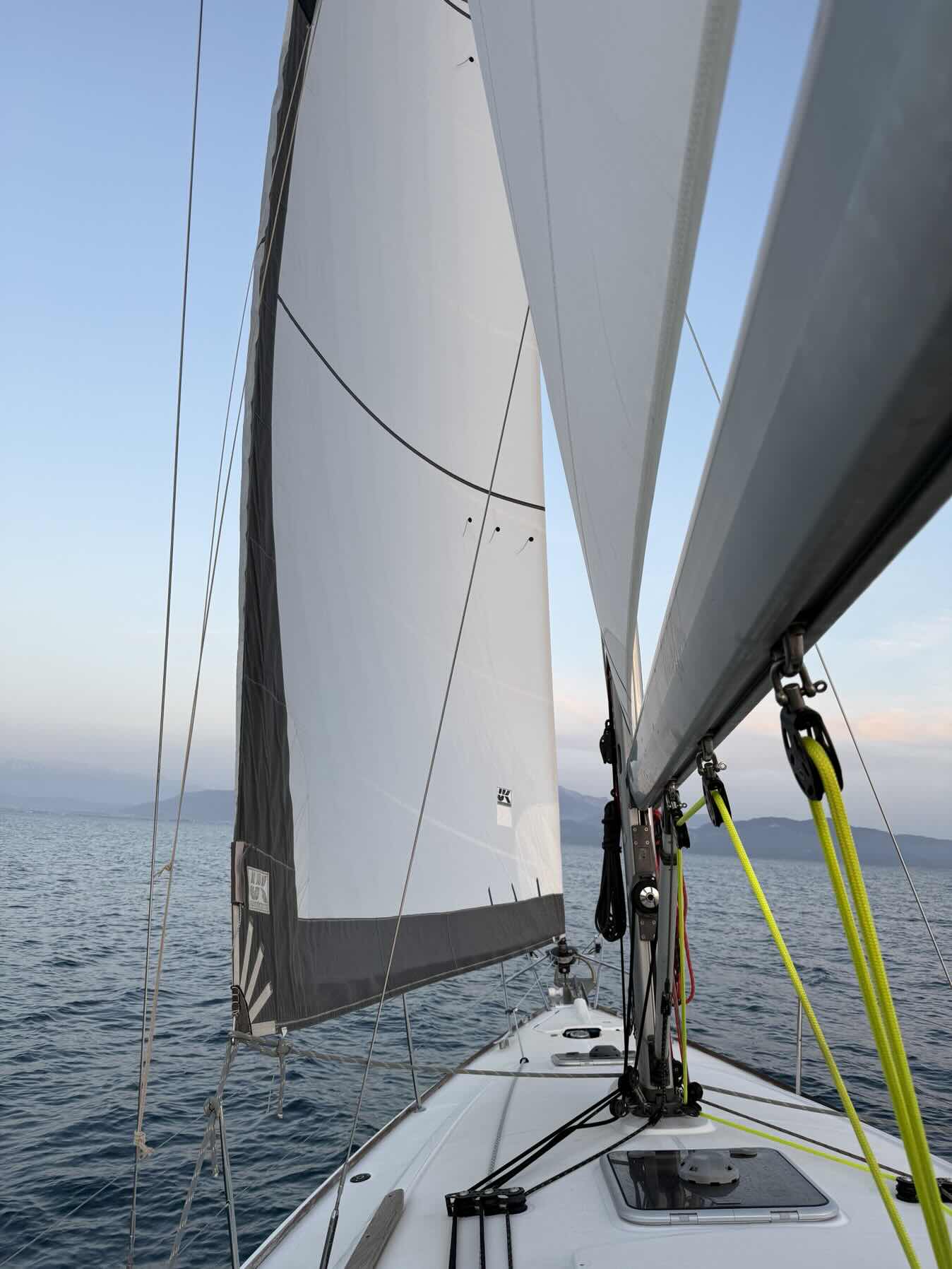 Voyage_E2C1D67E-8BC1-4AEE-82D5-771BDA4F6FAA