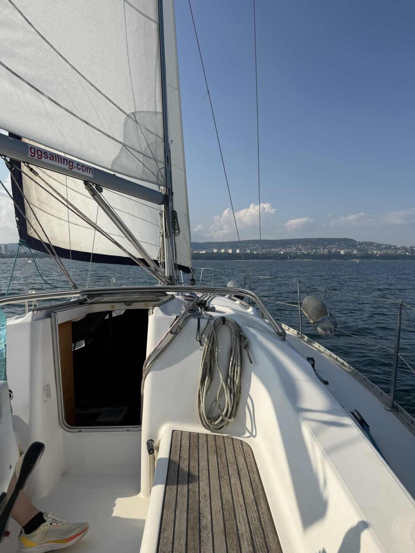 Sail training session_66AB57FC-F354-4B1F-87D2-E9A69937088F