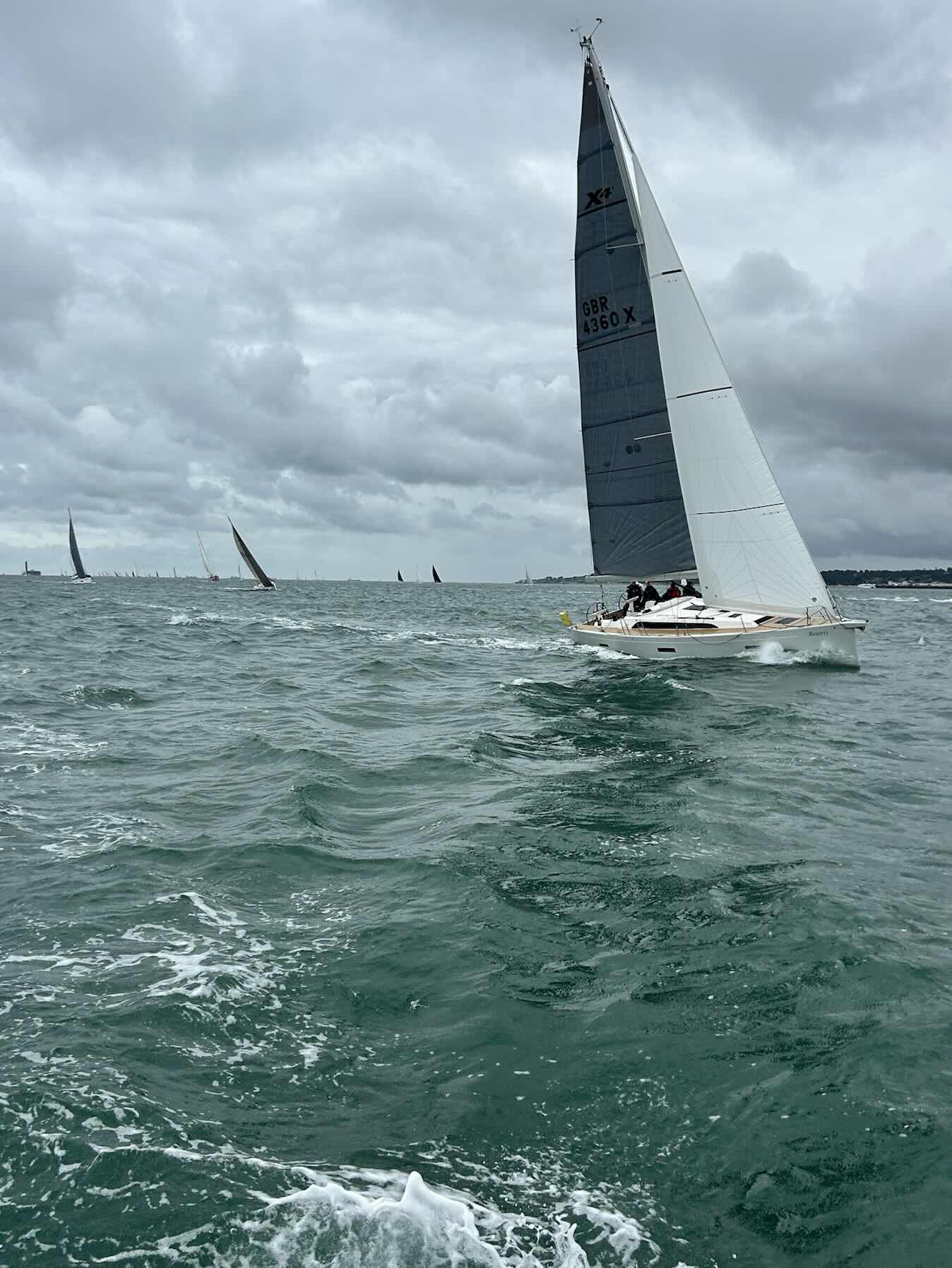 Round the Island Race_AEE6CECD-1C91-4CB5-BEA2-7C367448BE5D