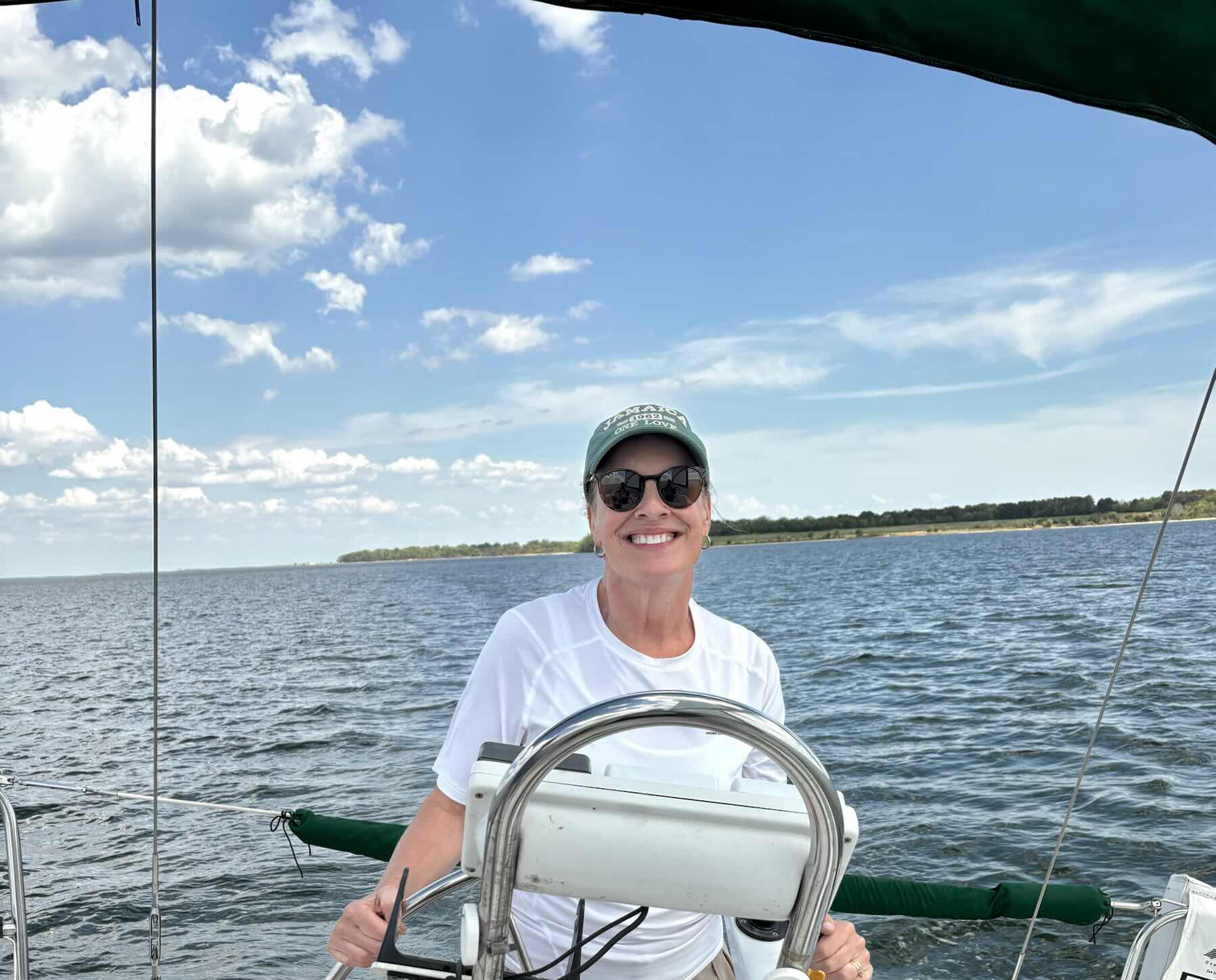 Sailing Home_8C87BE83-58A9-449F-A986-441D45965D2A