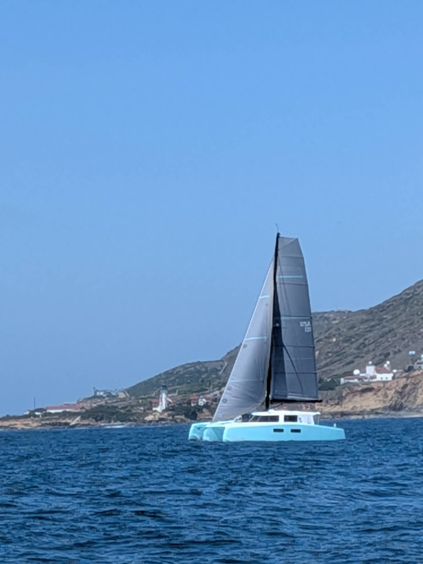 5 knots and back_C6A8746D-6FF4-4CD3-BCF4-1909BC7502DC
