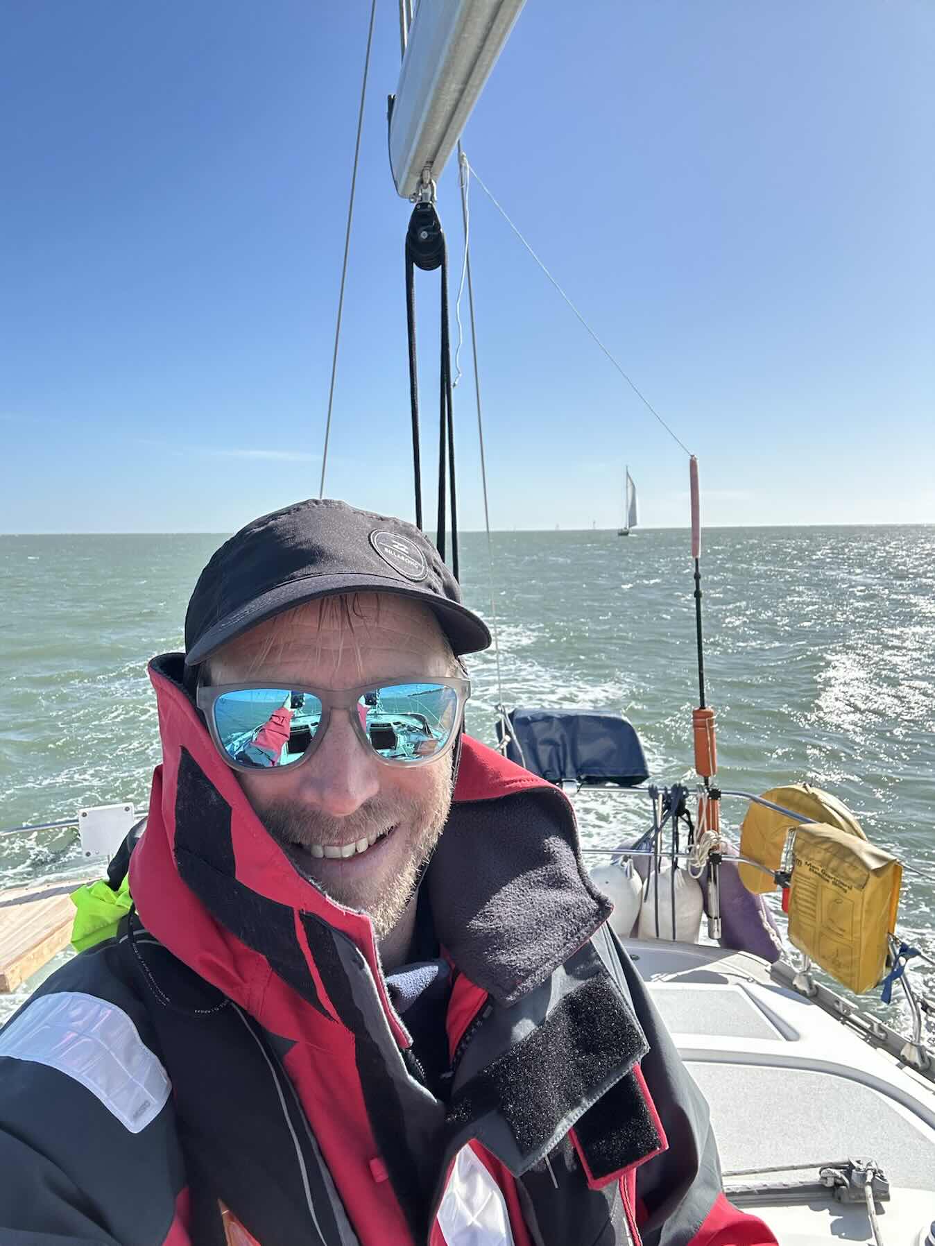 Out and back - day sail_B67391F5-56BE-4D77-9FCE-6A1BC392339B