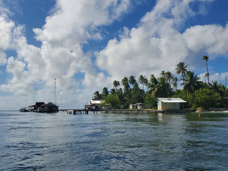 Voyage photo from Hirifa, Fakarava (SE anchorage)-South Pass anchora
