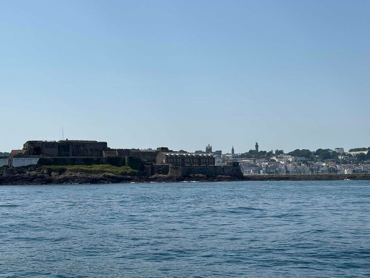 Voyage photo from Tréguier River ⚓️ - St Peter Port 
