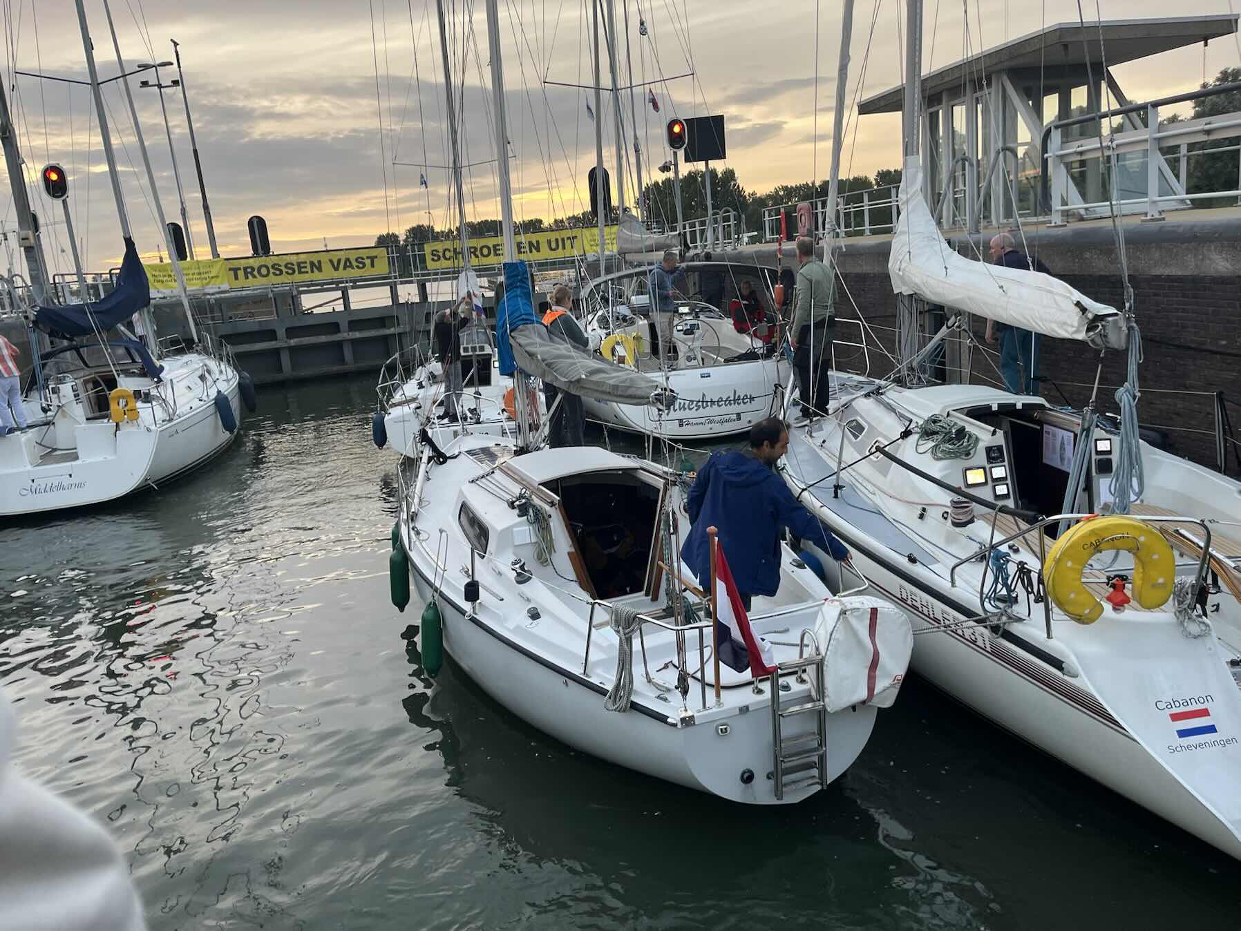 Enkhuizen to Amsterdam_440E1672-145B-4E4B-B44D-C34C39EB1642