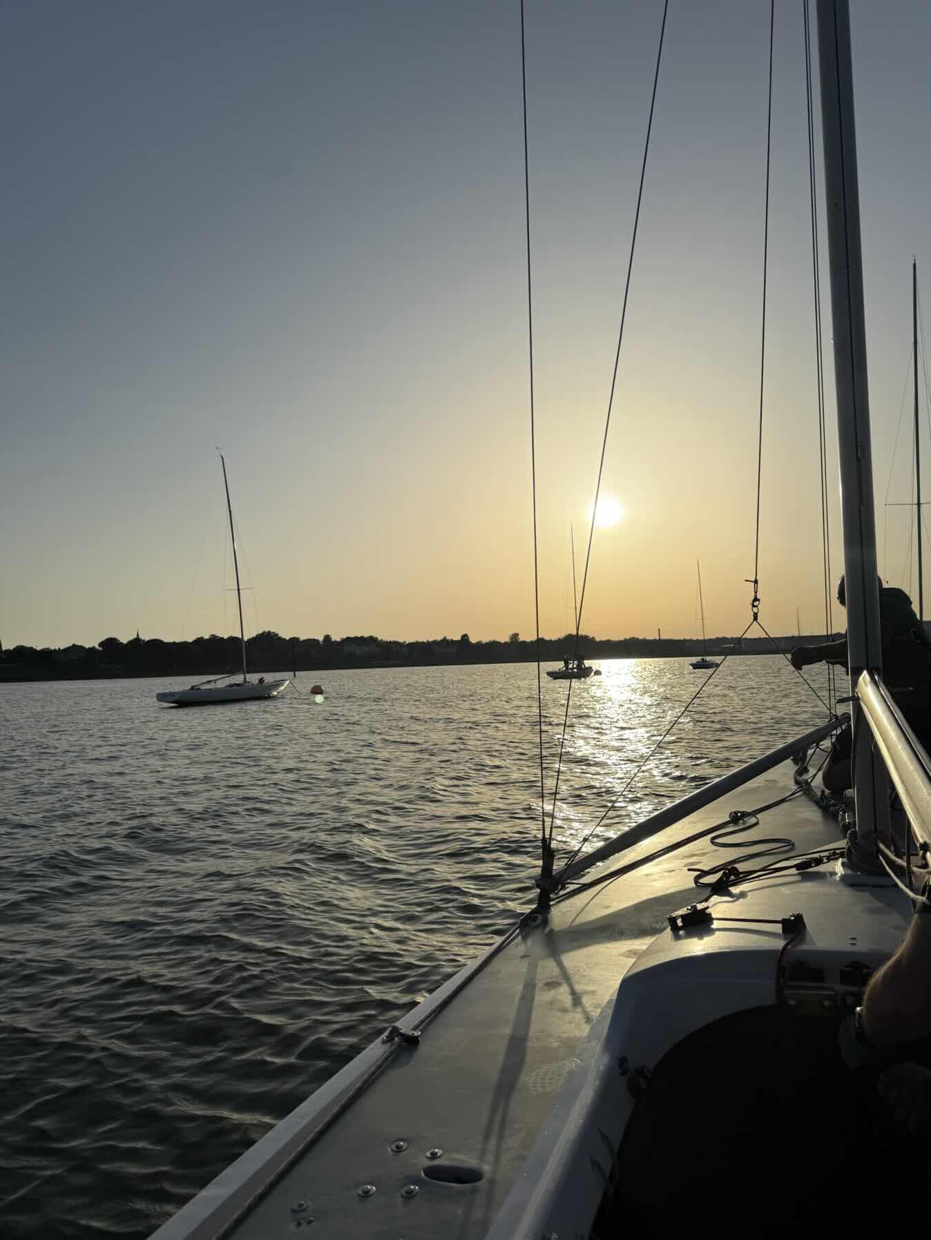 RMYC evening race_696D87F5-5410-4252-8C78-EEE4F06AE463