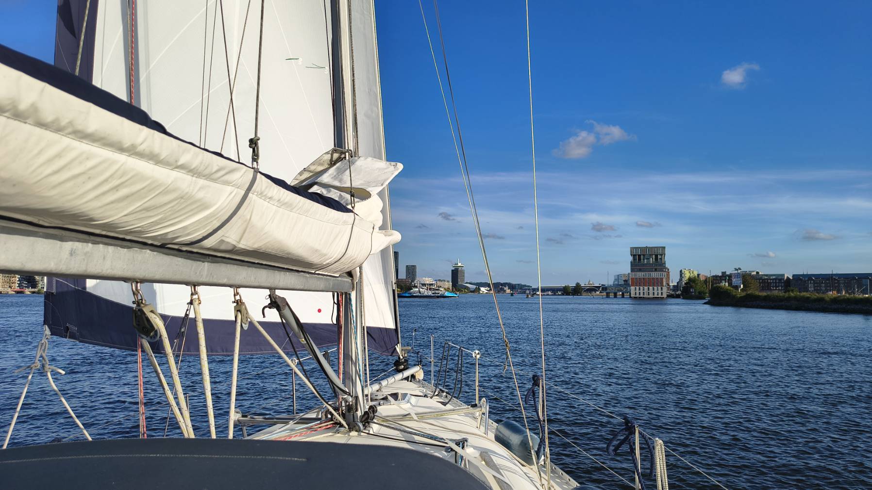 Scheveningen to Amsterdam sixhaven_7AD0DF95-20E4-4BED-87B4-99EC744ACD5A