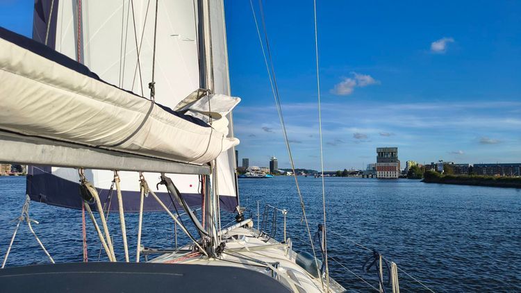 Voyage photo from Scheveningen to Amsterdam sixhaven