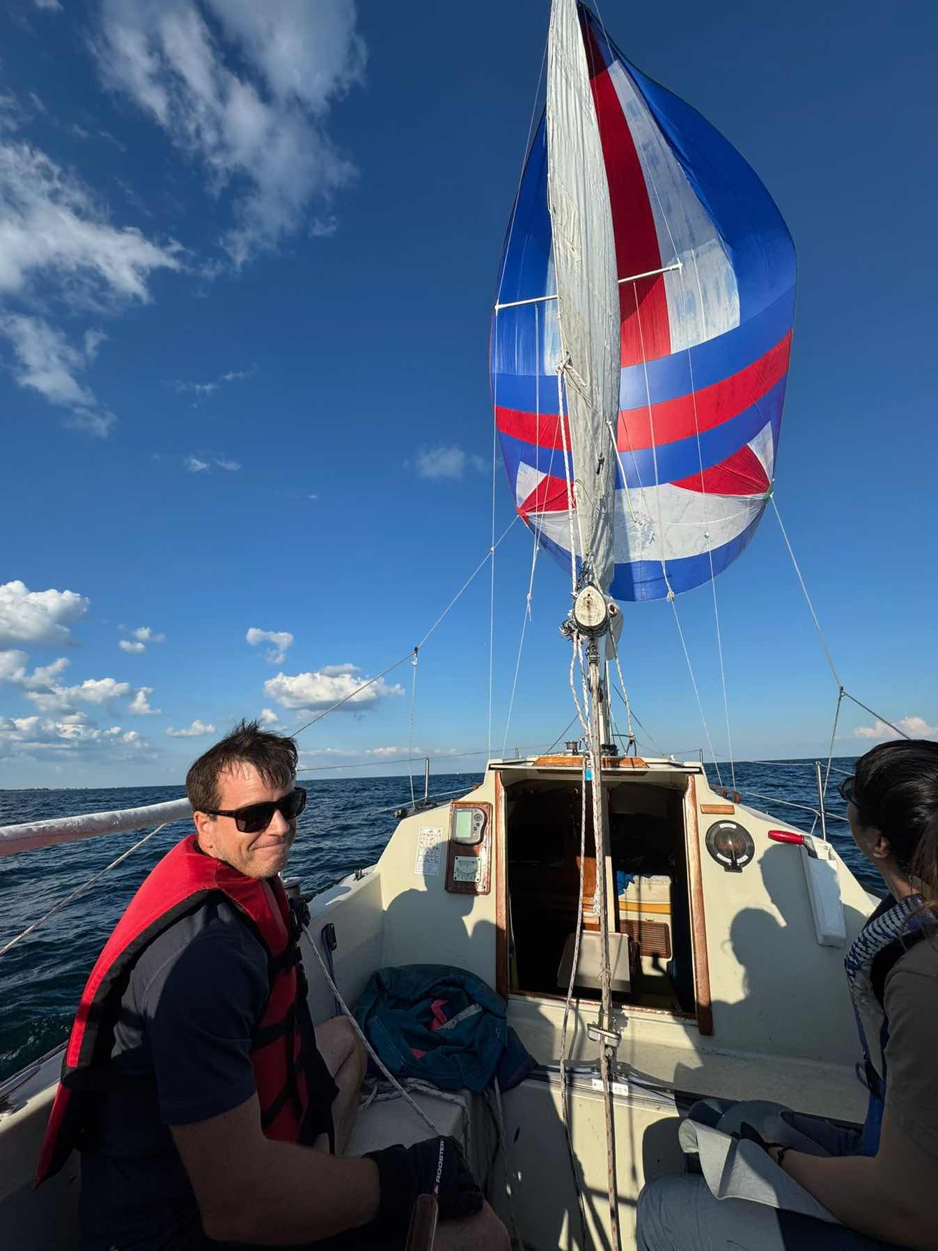 Spinnaker with 24 guts_79896C03-B9A3-4705-95FF-F5F0CE3F6F85