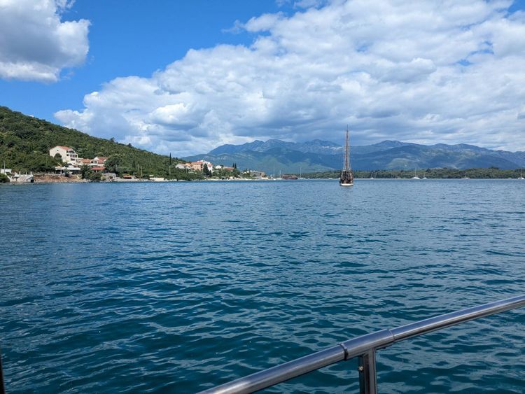 Voyage photo from 