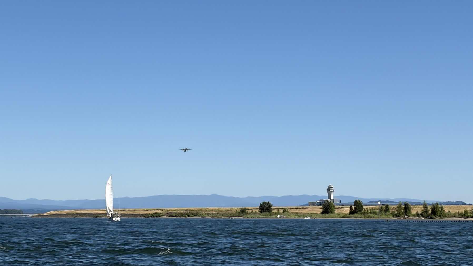 O Fickle Wind, a.k.a. the Columbia River sailing theme song… and a birthday!_B5DE1B3D-D0E1-4B91-BA0D-3D0768AD82C5