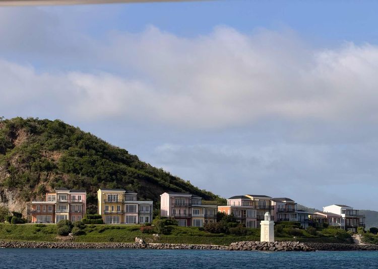 Voyage photo from Bequia to Mustique to Canouan