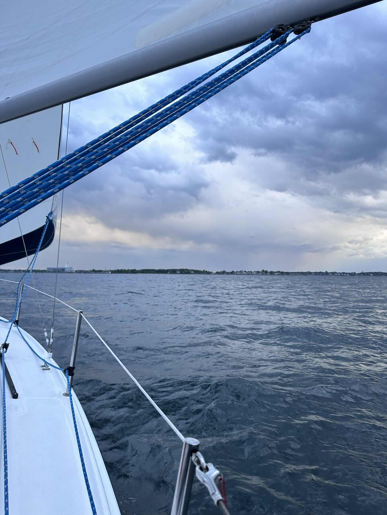 Pins, blocks, gusts _6D1E6CC3-892C-4EC7-9643-42033C0998D5