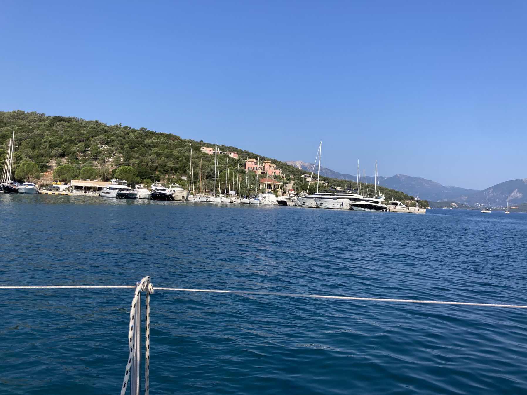 White horses and Prosecco 🌊🥂_EE60415A-6877-4F03-8208-E2350E17AC59