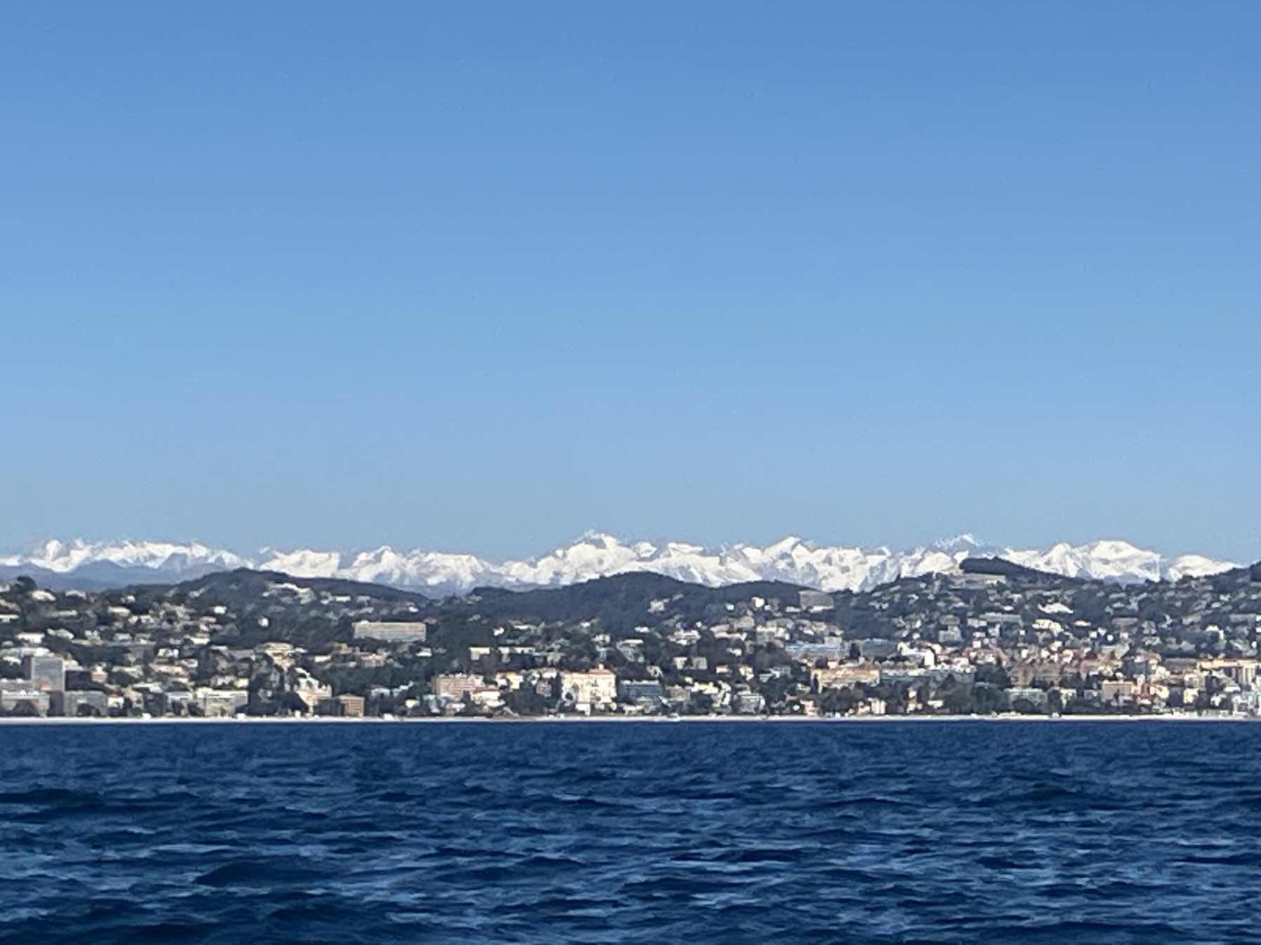 Bay of Cannes _512EF00B-60BB-4F2E-B115-DC35A5C9B632