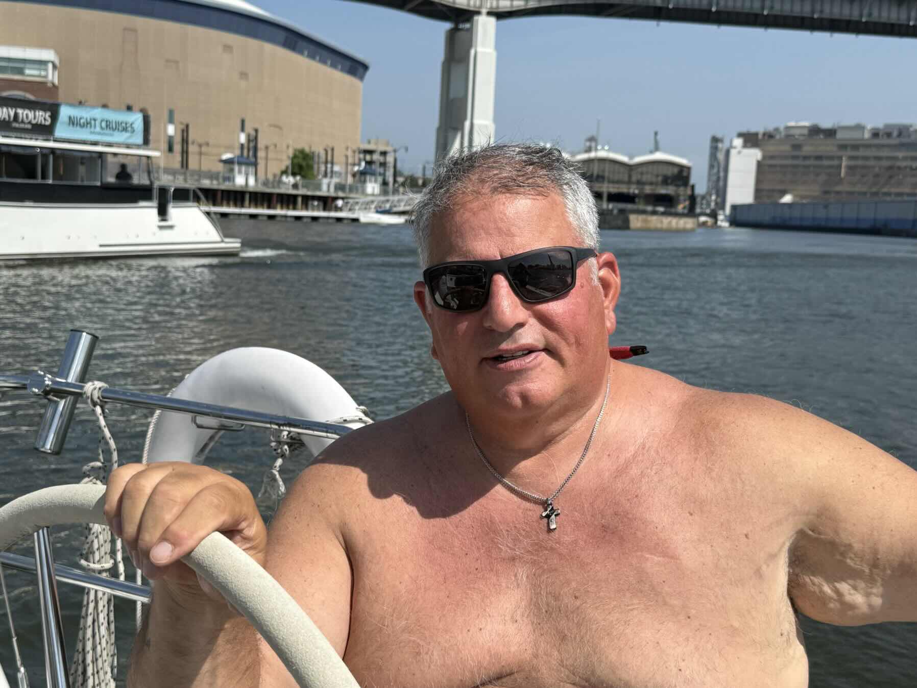 A sail with the Chief Engineer_993F1D24-D4EF-45E2-97A9-CB5B3A9C5A93