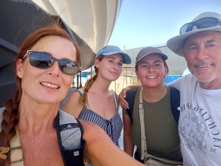 Voyage photo from Durres with Zoe to Shenjin Checkout!