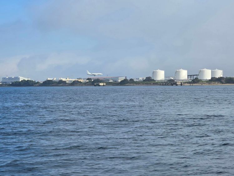 Voyage photo from emb with Bret on 664