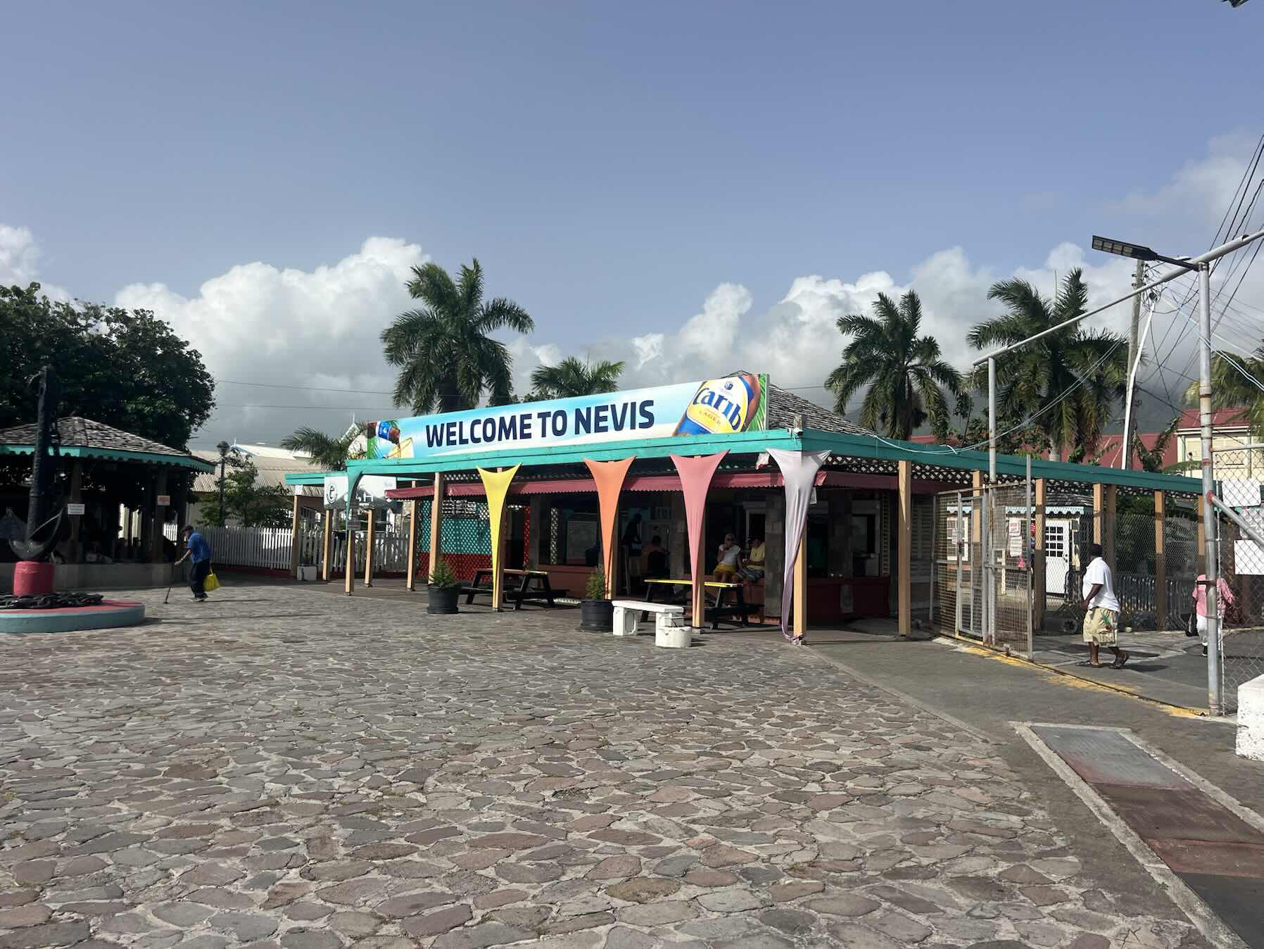 Saint Kitts/ Nevis _A7B4CC6B-1BA8-4A51-9678-06A69E4298BB