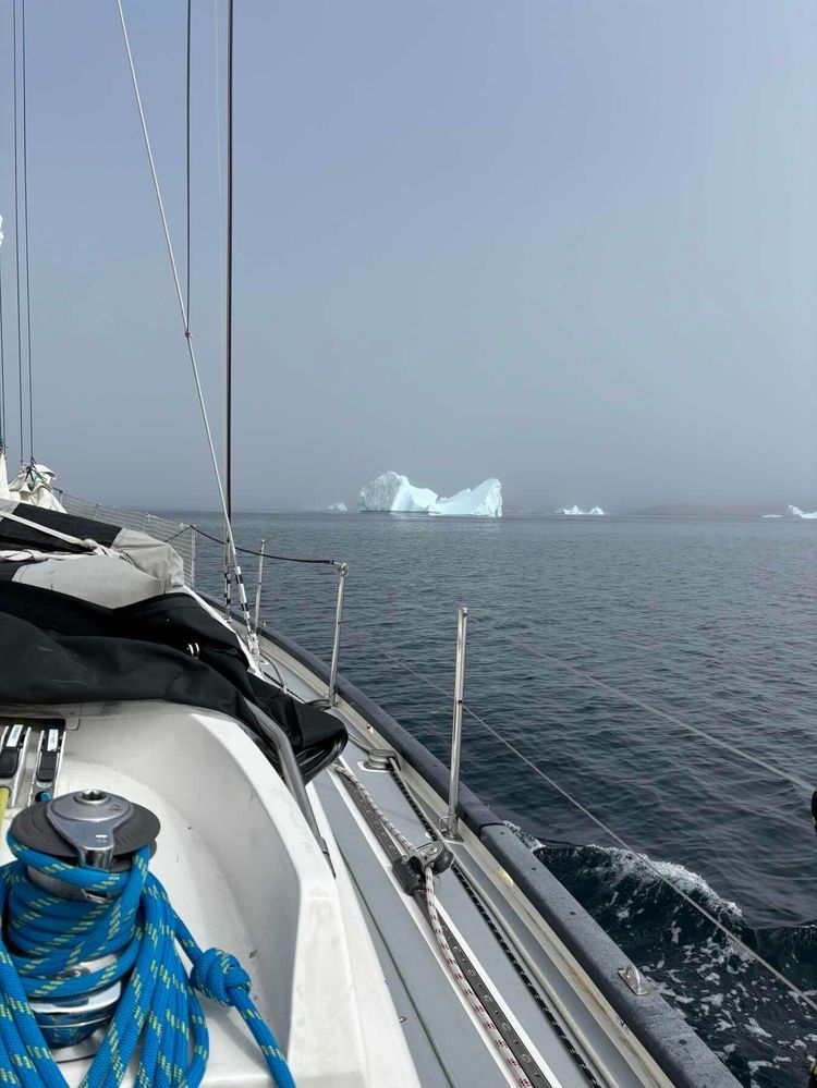 Voyage photo from Kangaattsiaq til ankerplads syd for Aasiaat