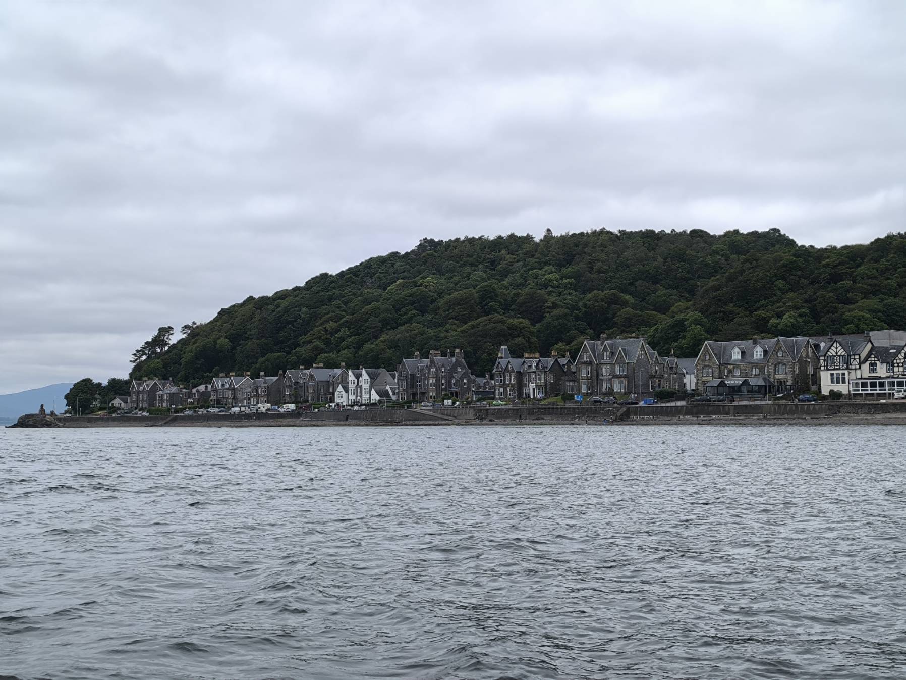Tour boat at Oban_03397843-A44B-4046-9F2C-A4489A721445