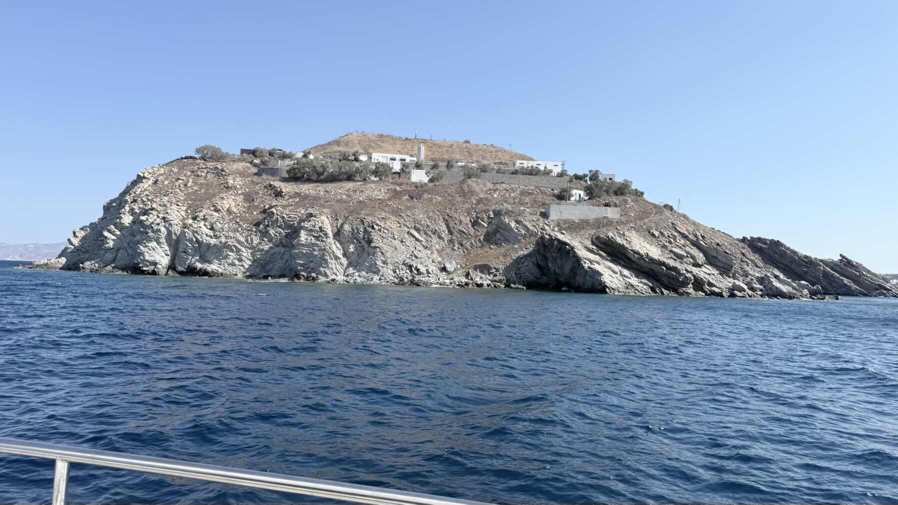 Mykonos - Batsi, Andros._0DFC8479-BB47-40B9-A07A-611509FE7FD7