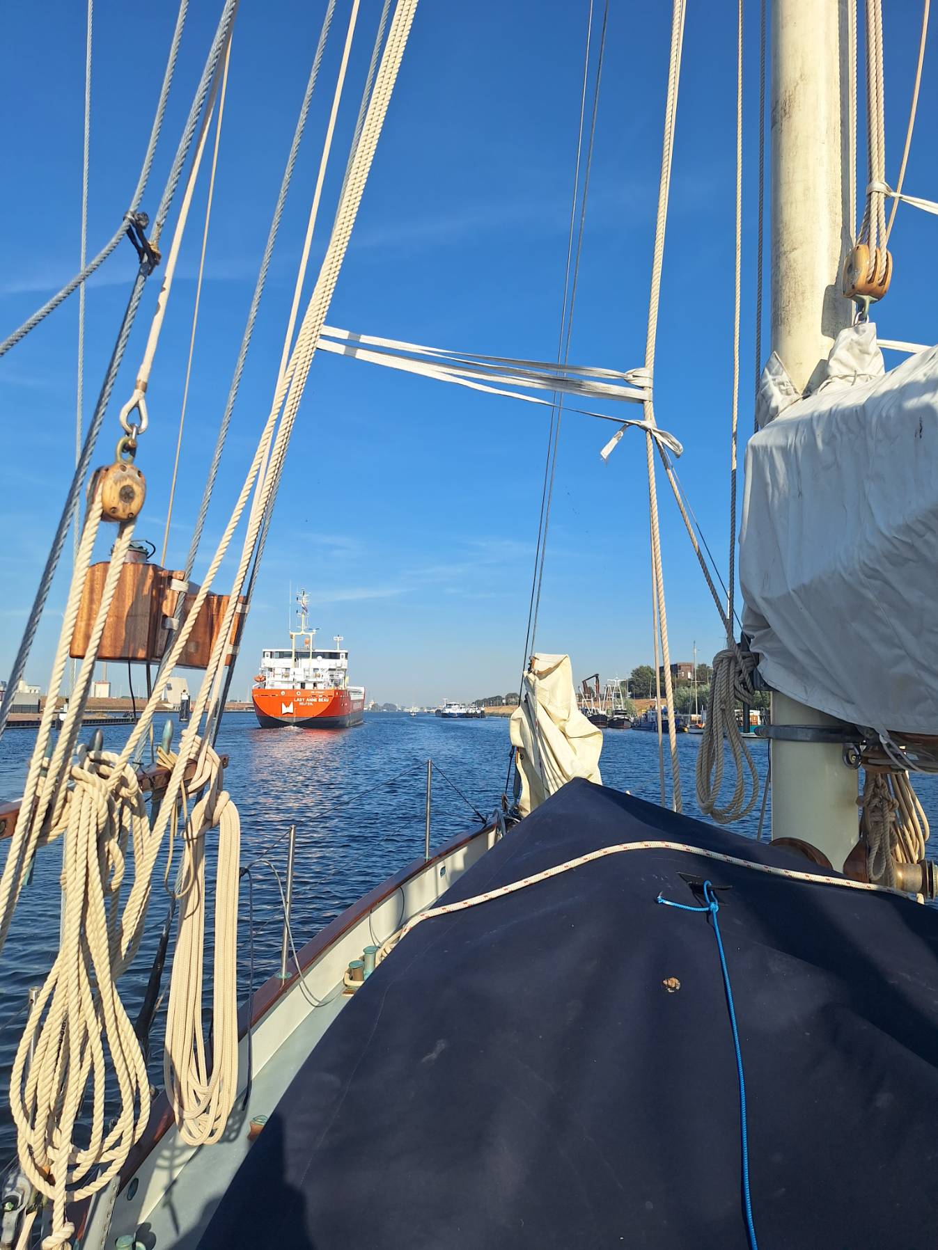 Hellevoetsluis to Amsterdam_A3A09ECA-798B-4EFC-8CF8-3DE938E3195B