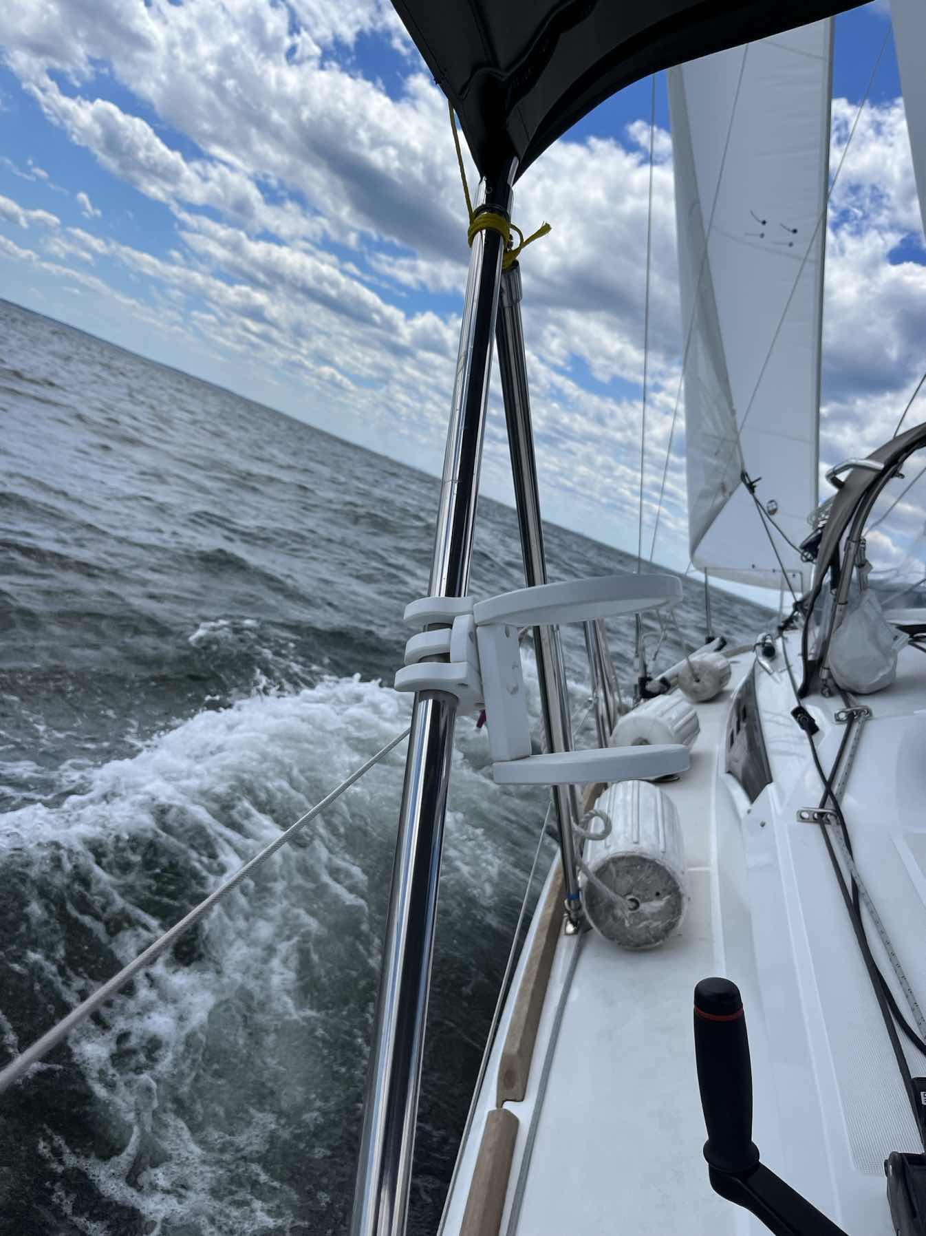 Solo Sail to Port Washington Yacht Club_5B26BDA6-3955-4B71-B33A-48EF36B65E75